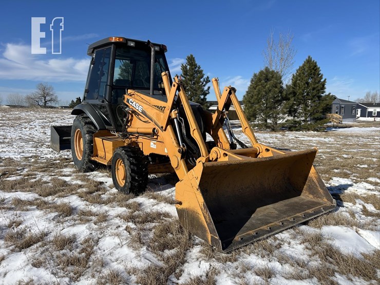 2000-case-570m-xt-image-3