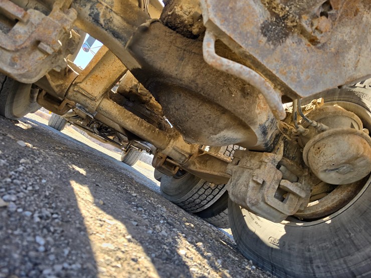 1998-mack-rd688s-image-78