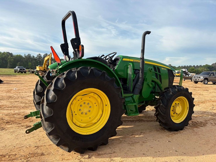 john-deere-5100e-image-4