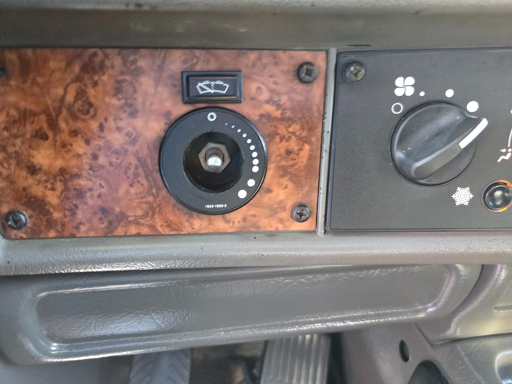 #21305-•-2003-kenworth-dump-truck-image-169