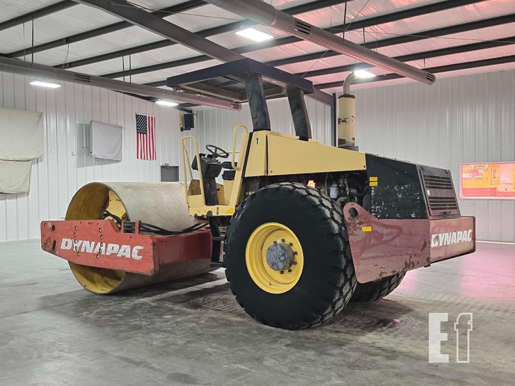 2007-dynapac-ca250d-image-4