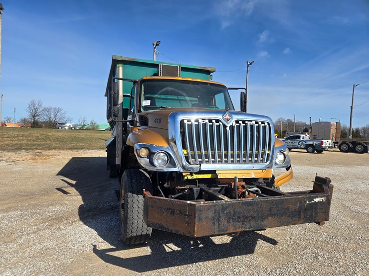 2013-international-workstar-7400-image-28