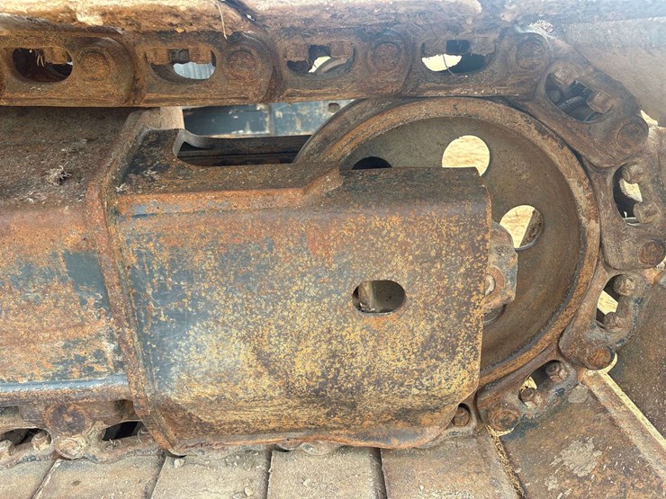 komatsu-pc200-image-32