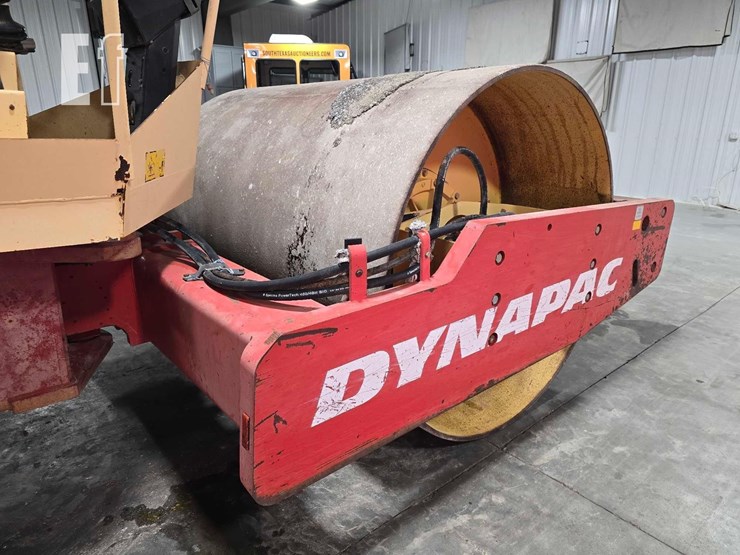 2007-dynapac-ca250d-image-11