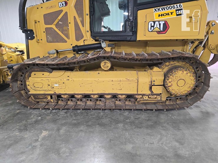 2021-caterpillar-d3-image-25
