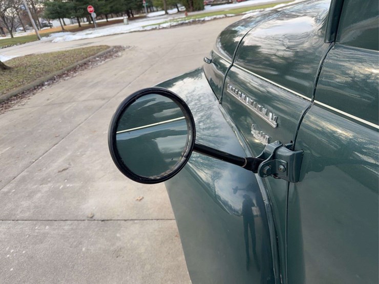 1951-international-l-112-image-44