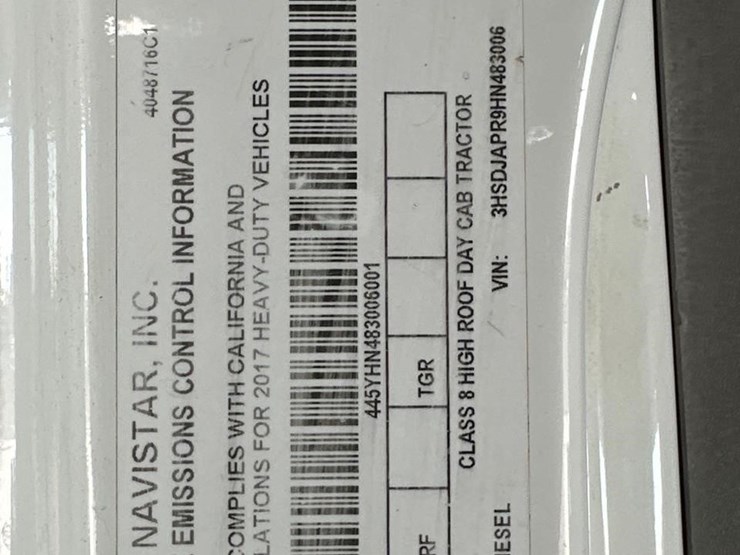 2017-international-prostar-image-33