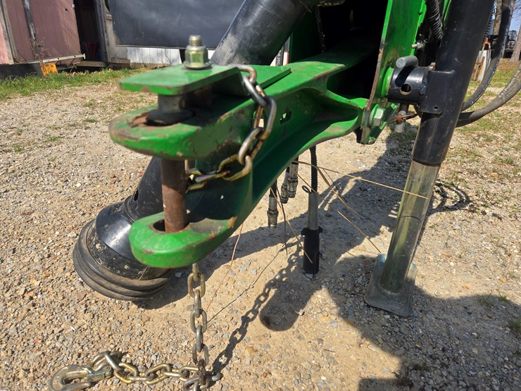 john-deere-630-image-17