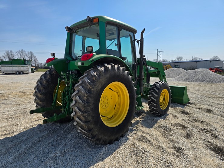 2002-john-deere-6220-image-11