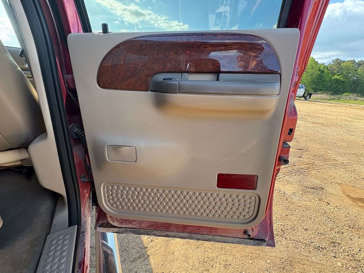 2003-ford-f250-image-17