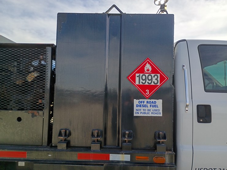 2005-ford-f750-image-87