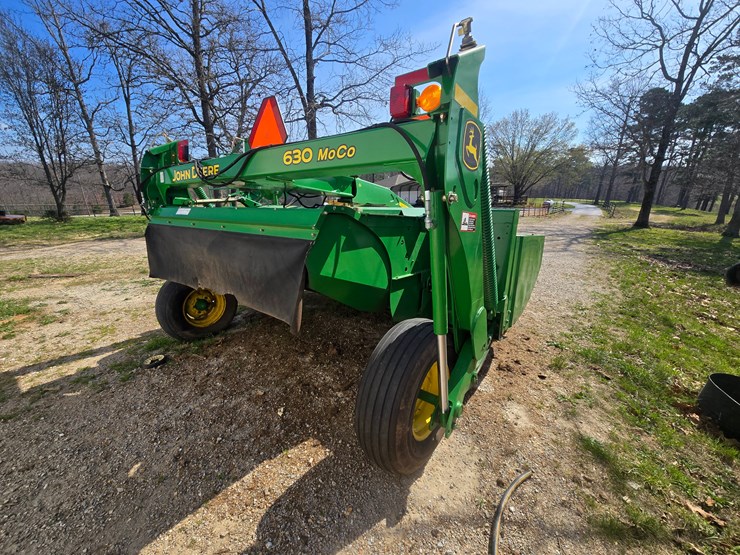 john-deere-630-image-7