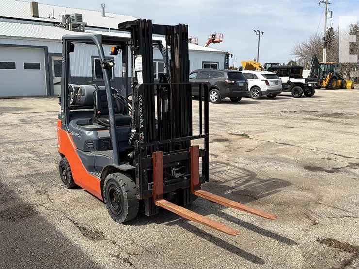 toyota-8fgu18-image-2