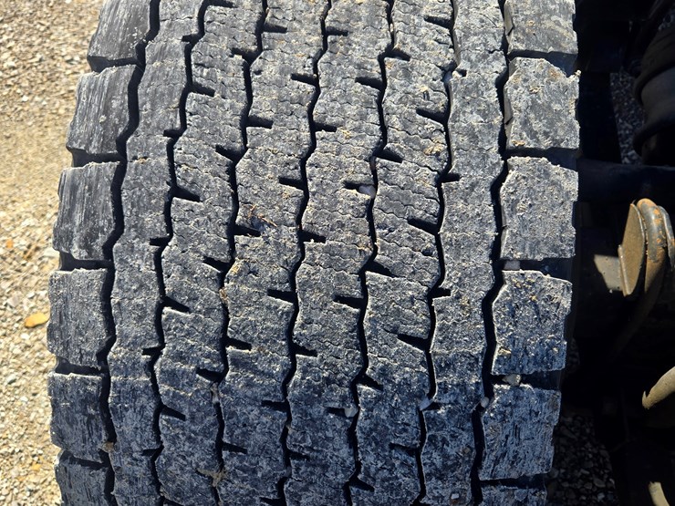 2014-international-prostar-image-78