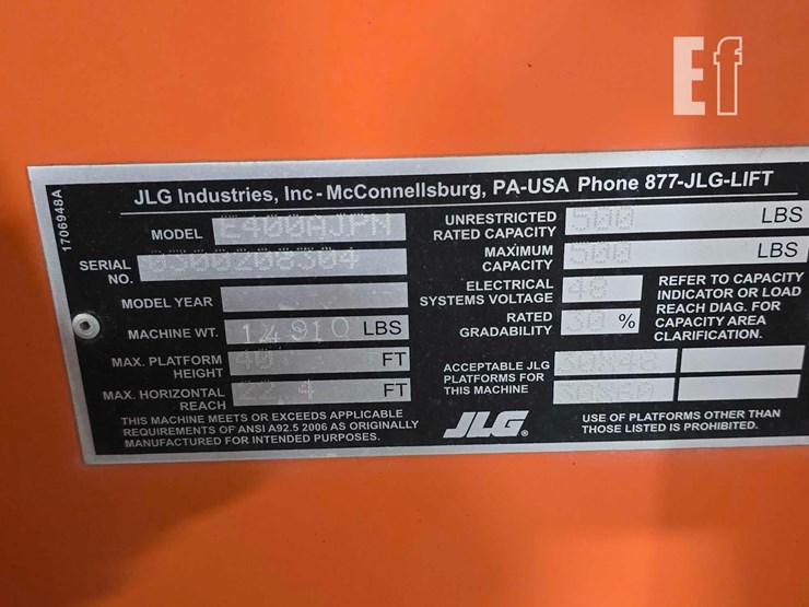 2015-jlg-e400ajpn-image-26