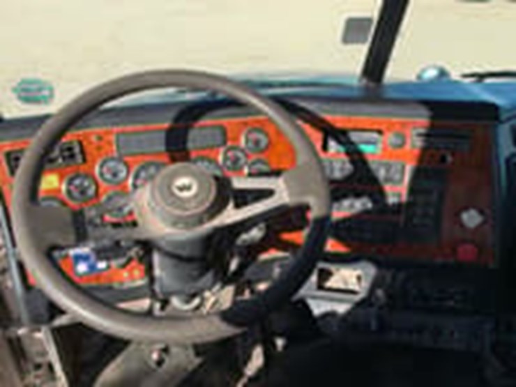 2012-western-star-4900-image-15