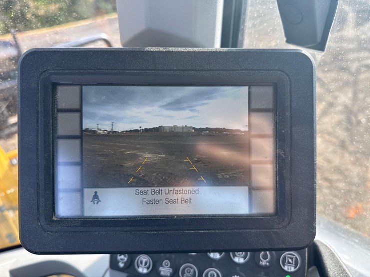 2021-caterpillar-926m-image-34