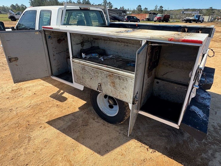 1999-chevrolet-silverado-3500-image-21