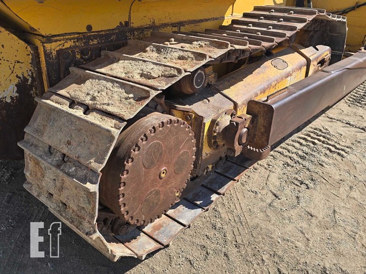 2008-deere-750j-image-37