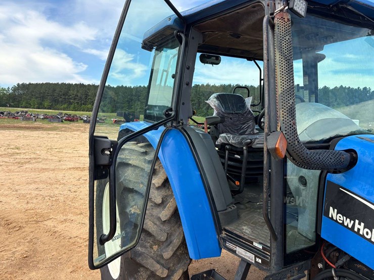 2006-new-holland-tl100a-image-23