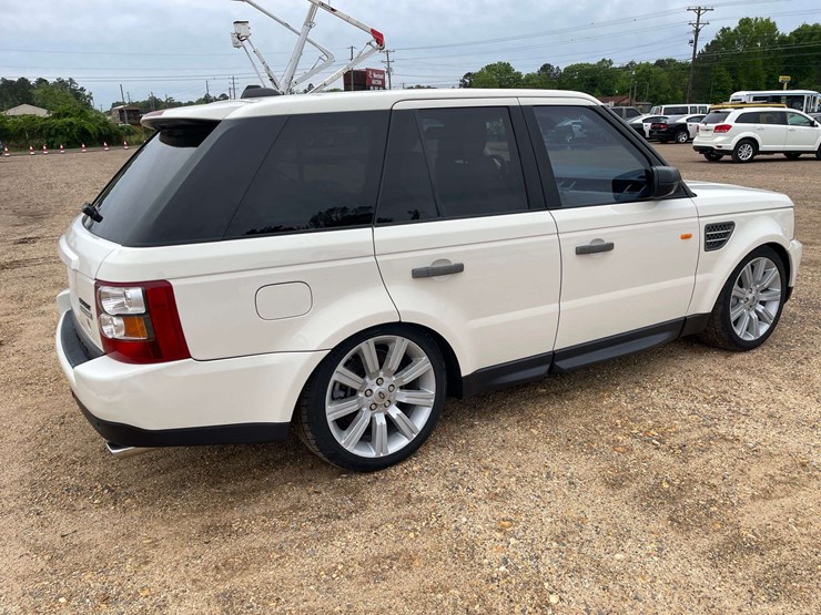 2008-land-rover-range-rover-image-3