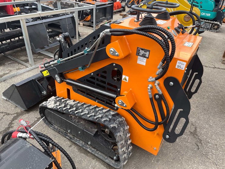 #7048-•-unused-arteer-480-mini-skid-steer-loader-(o10)-image-3