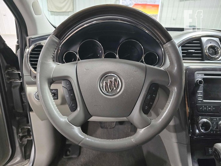 2016-buick-enclave-image-10