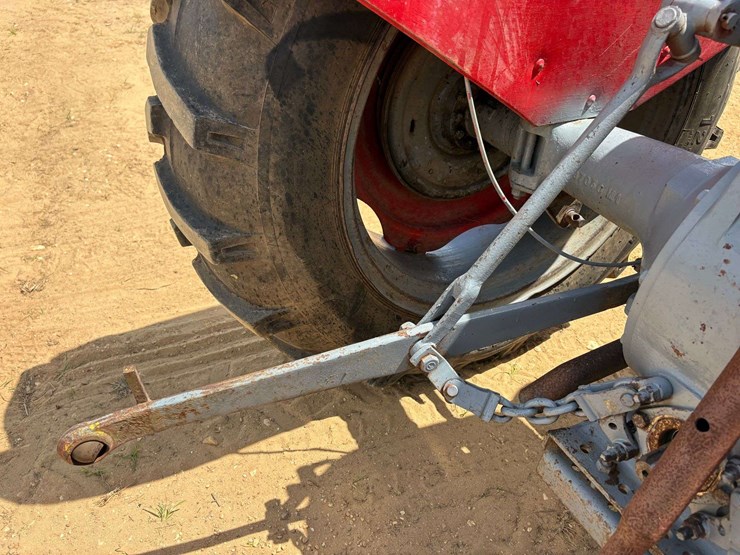 massey-ferguson-mf135-image-18