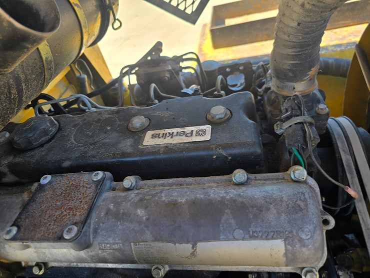 2000-sellick-sd80-image-35