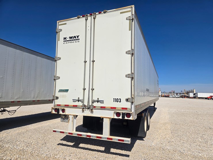 2011-great-dane-van-trailer-image-16