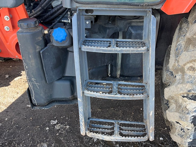 2016-kubota-m6-131-image-49