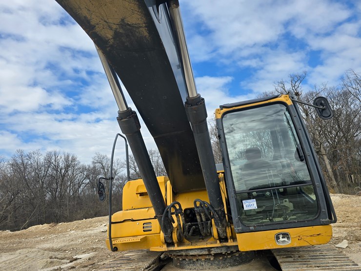 2007-deere-350d-lc-image-31