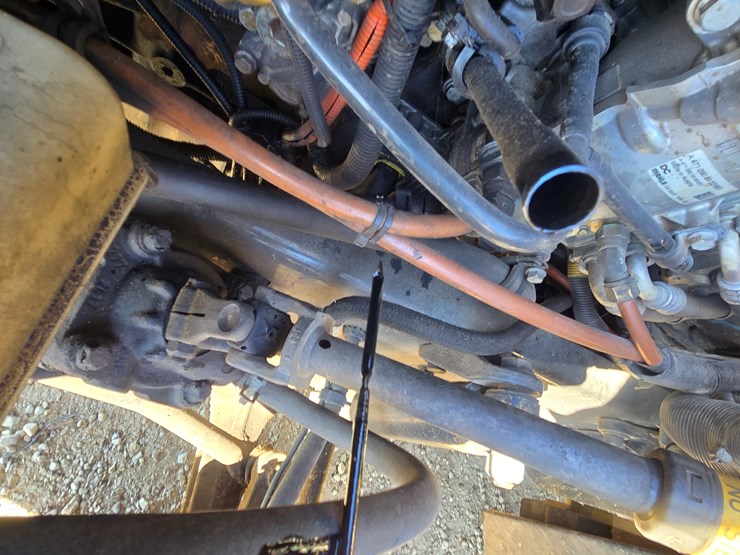 2014-freightliner-cascadia-125-image-35