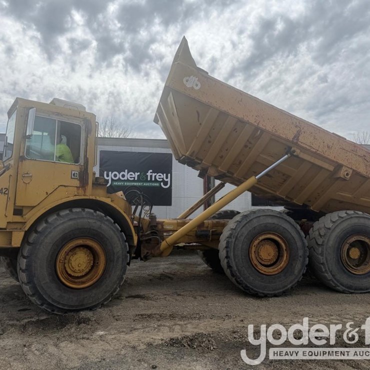 CAT D350B