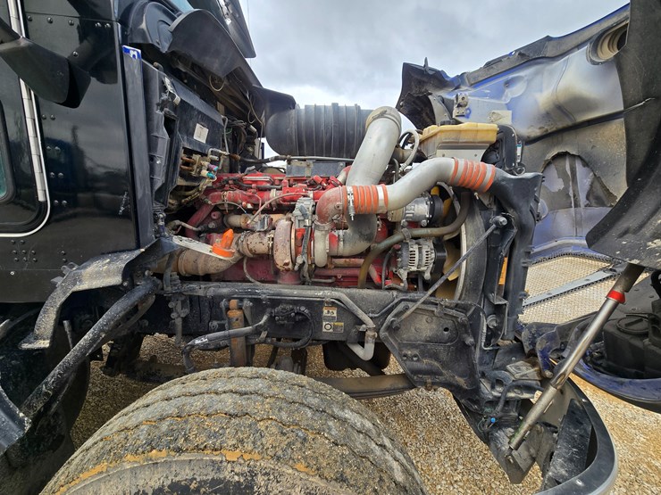 2014-kenworth-t660-image-64