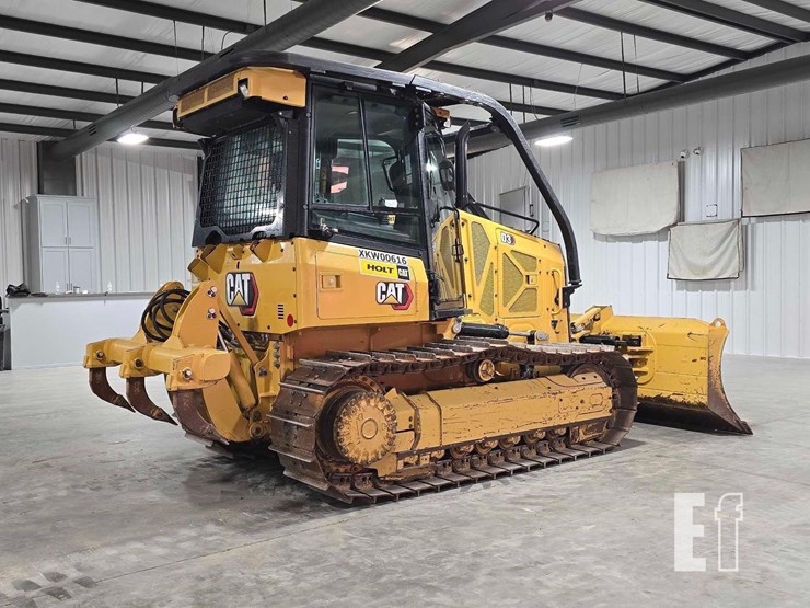 2021-caterpillar-d3-image-3
