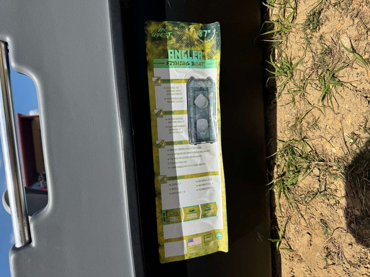 quest-angler-2-person-fishing-boat-w/trolling-motor-&-power-center-image-17