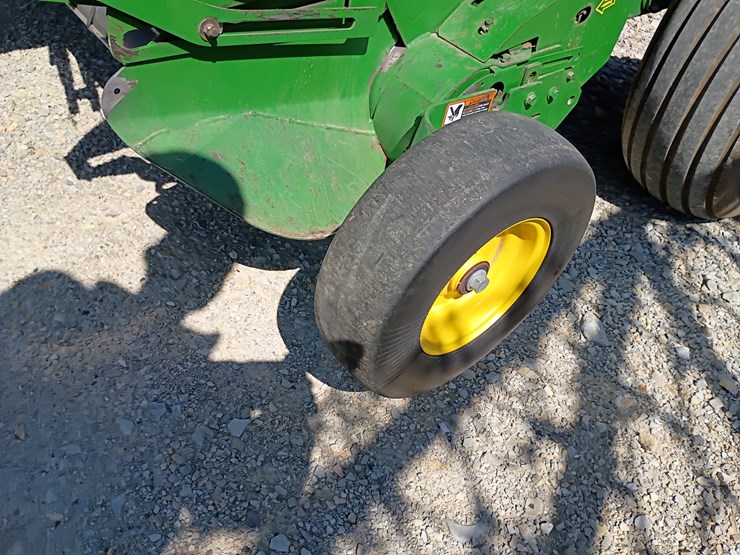 2014-john-deere-469-image-38