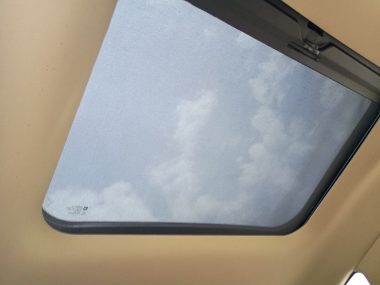 2011-chevrolet-traverse-image-58