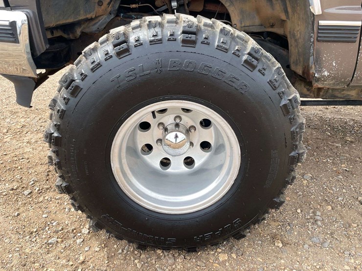 1997-chevrolet-tahoe-image-19