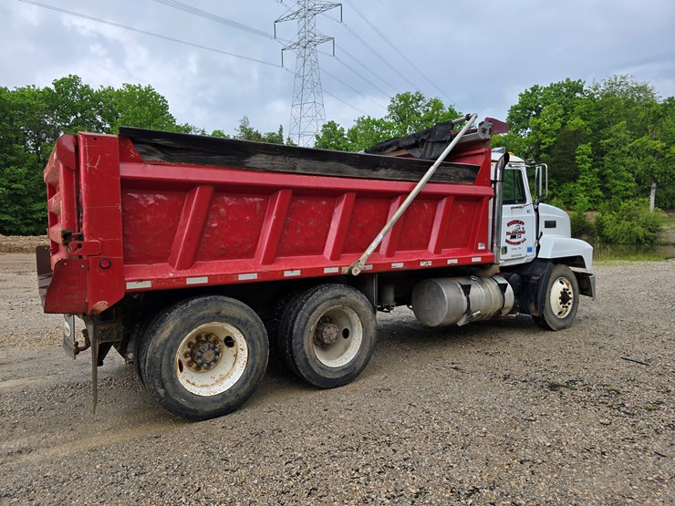 1994-mack-ch613-image-17