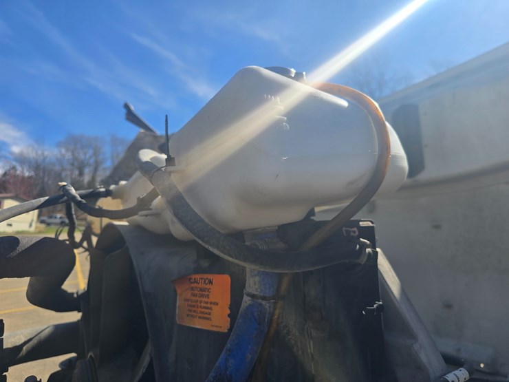 2001-sterling-l9500-image-71