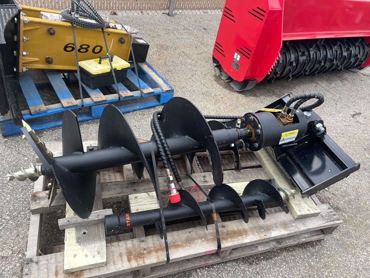 #7051-•-unused-starvox-mini-skid-steer-post-hole-auger-(o10)-image-7