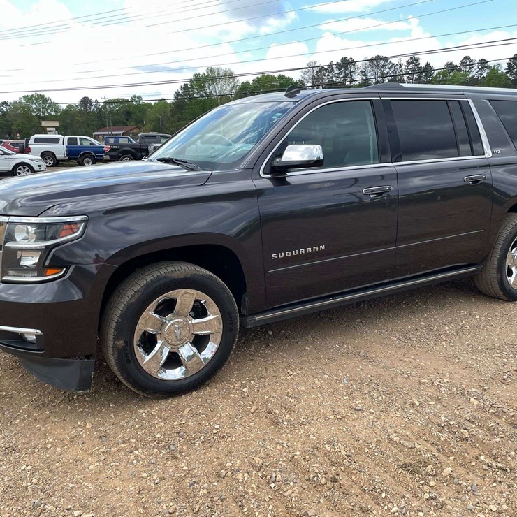2015 CHEVROLET SUBURBAN