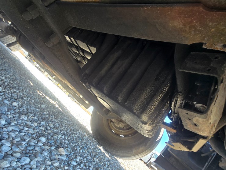 2014-freightliner-cascadia-125-image-49