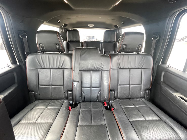 2008-lincoln-navigator-image-41