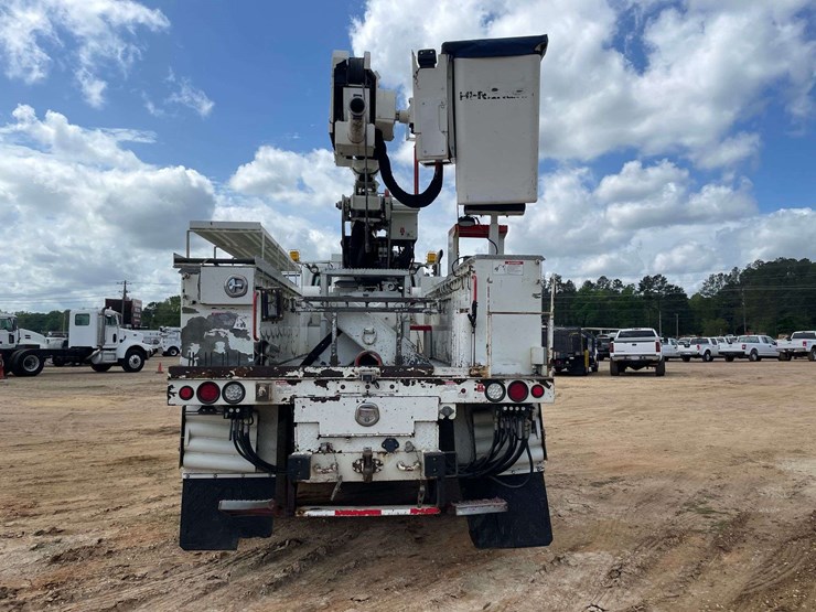 2017-freightliner-mt45-image-6