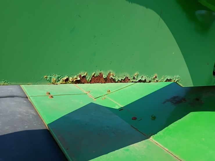 2013-john-deere-630-image-48