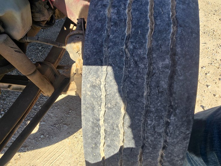 2007-international-durastar-4300-image-34