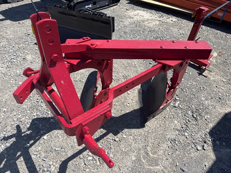 massey-ferguson-43-image-1